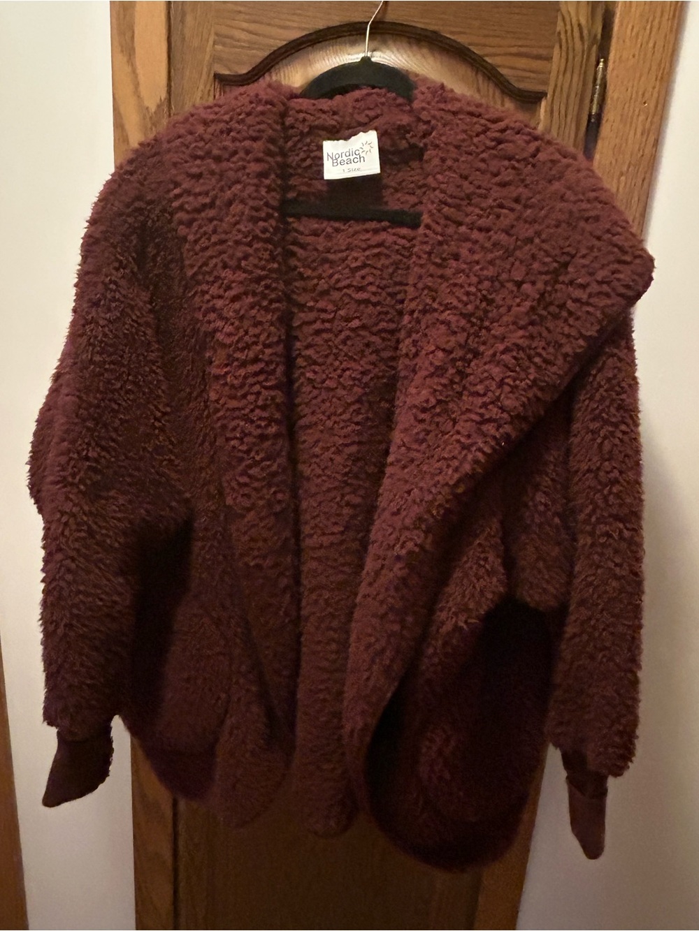 Women's Plush Sherpa Jacket - Burgundy